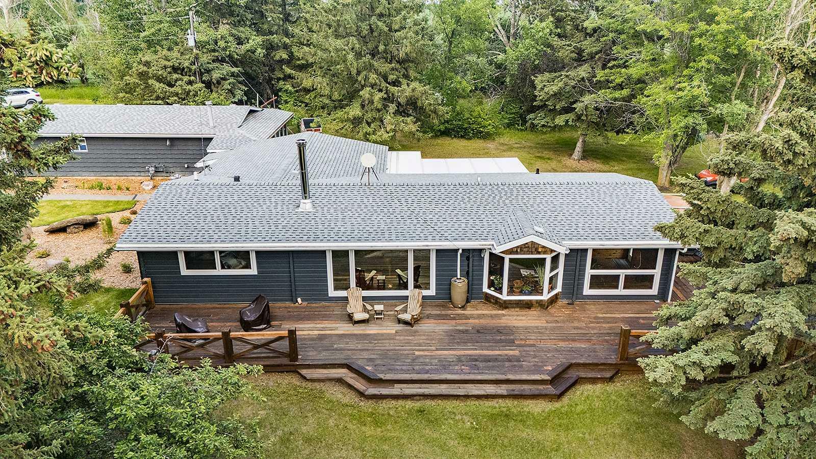Property Photo:  26439 Township Road 382  AB T4E 1G7 