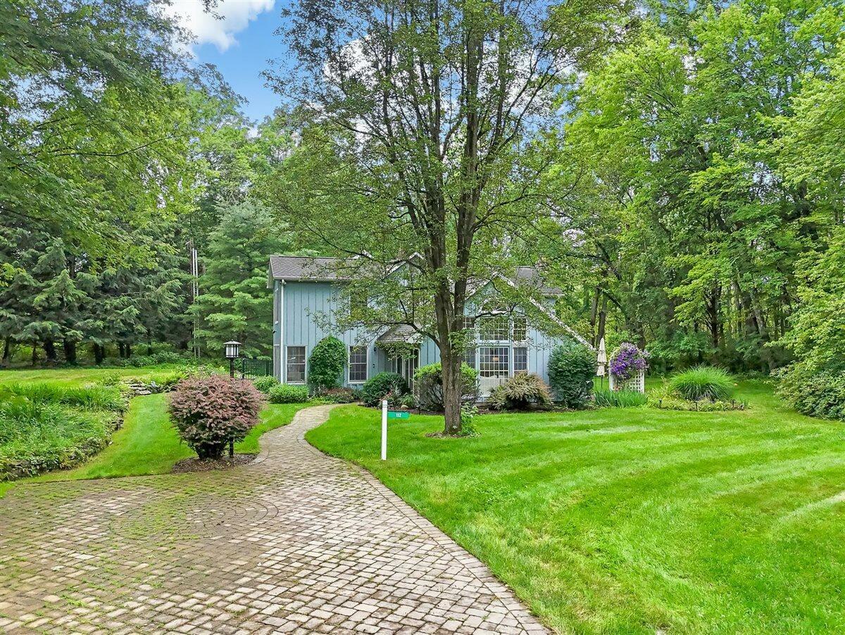 Property Photo: 112 Shire Lane PA 18301