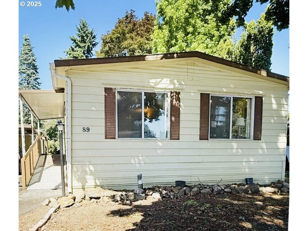Property Photo: 5404 NE 121st Ave # 89 WA 98682