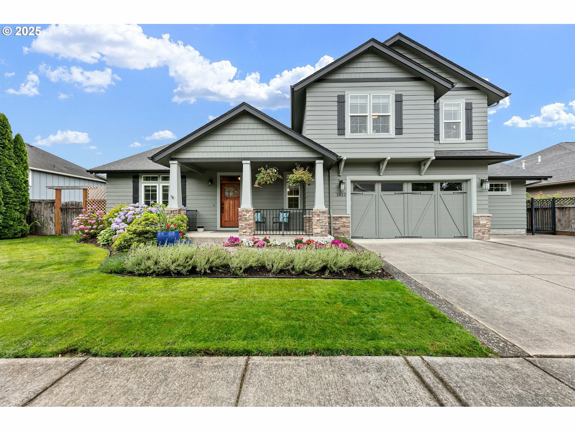 1622 Provincial Way  Eugene OR 97401 photo