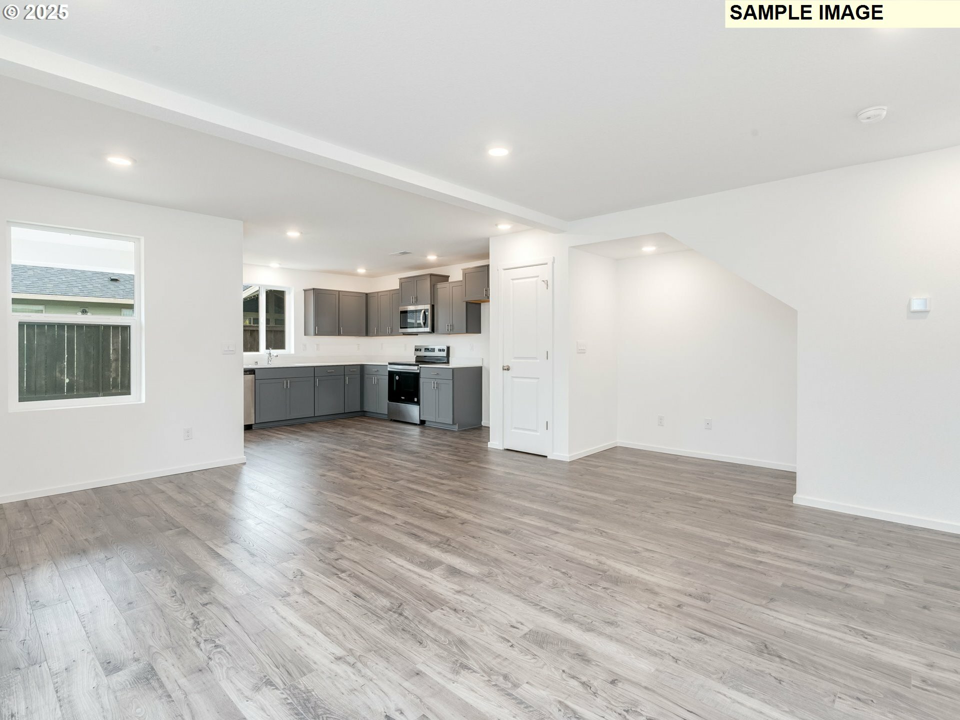 Property Photo: 5400 NE 66th Pl WA 98661