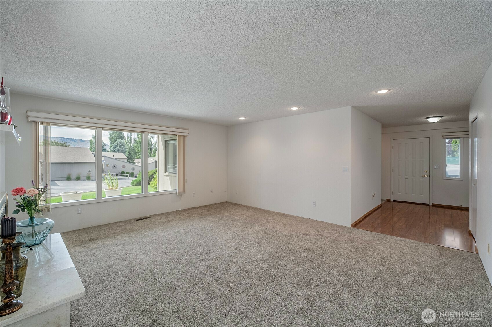 Property Photo: 225 19th Street 31 WA 98802