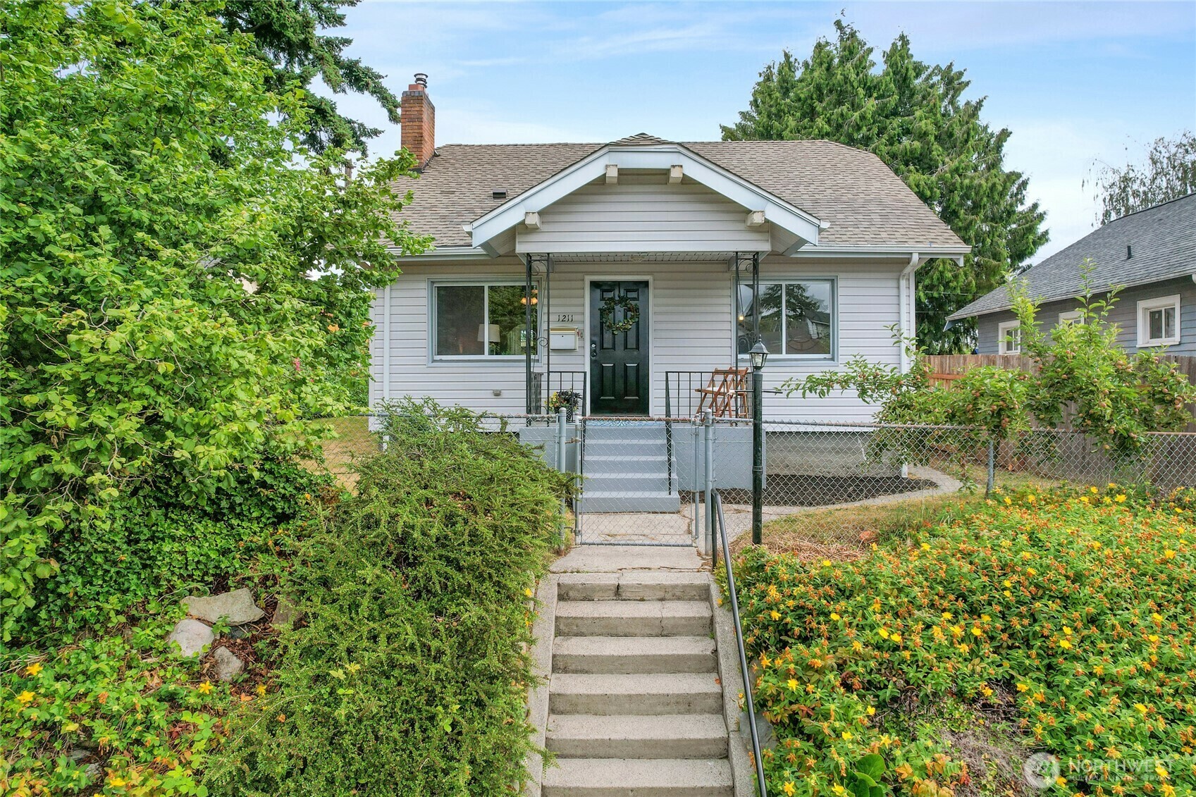 Property Photo: 1211 S 41st Street WA 98418