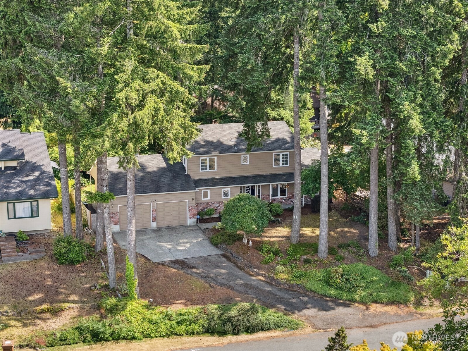 Property Photo: 705 Terrace Boulevard WA 98584