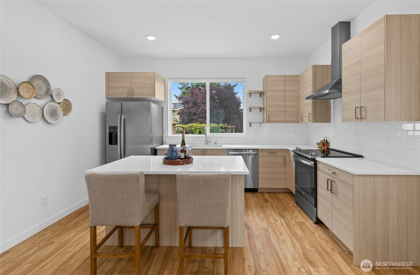 Property Photo:  9228  21st Avenue SW  WA 98106 