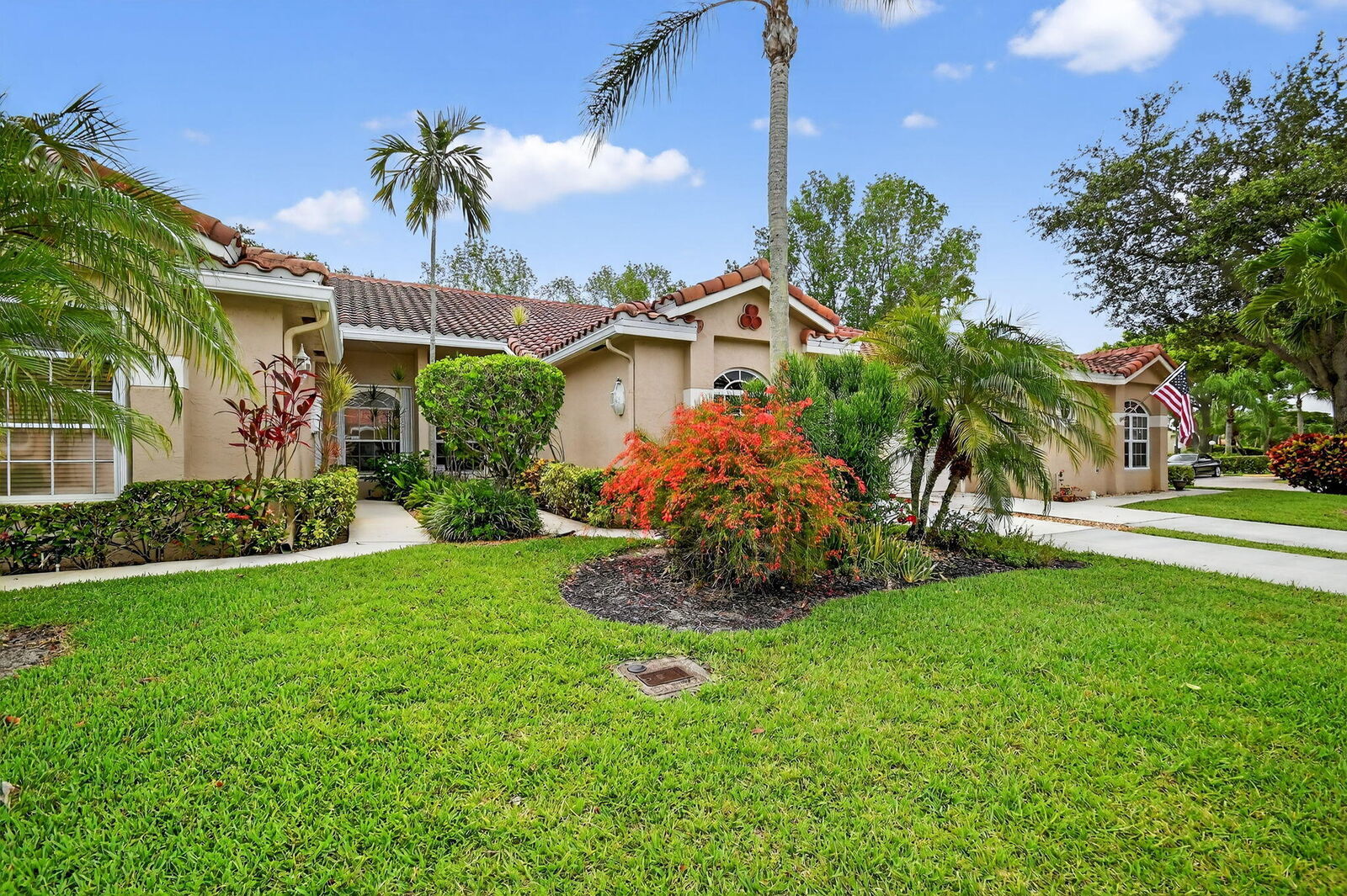 Property Photo:  6135 Long Key Lane  FL 33472 