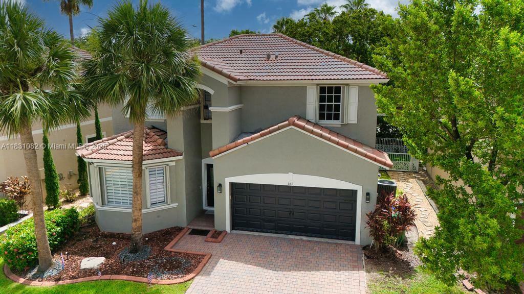 Property Photo: 841 NW 126th Ave FL 33071
