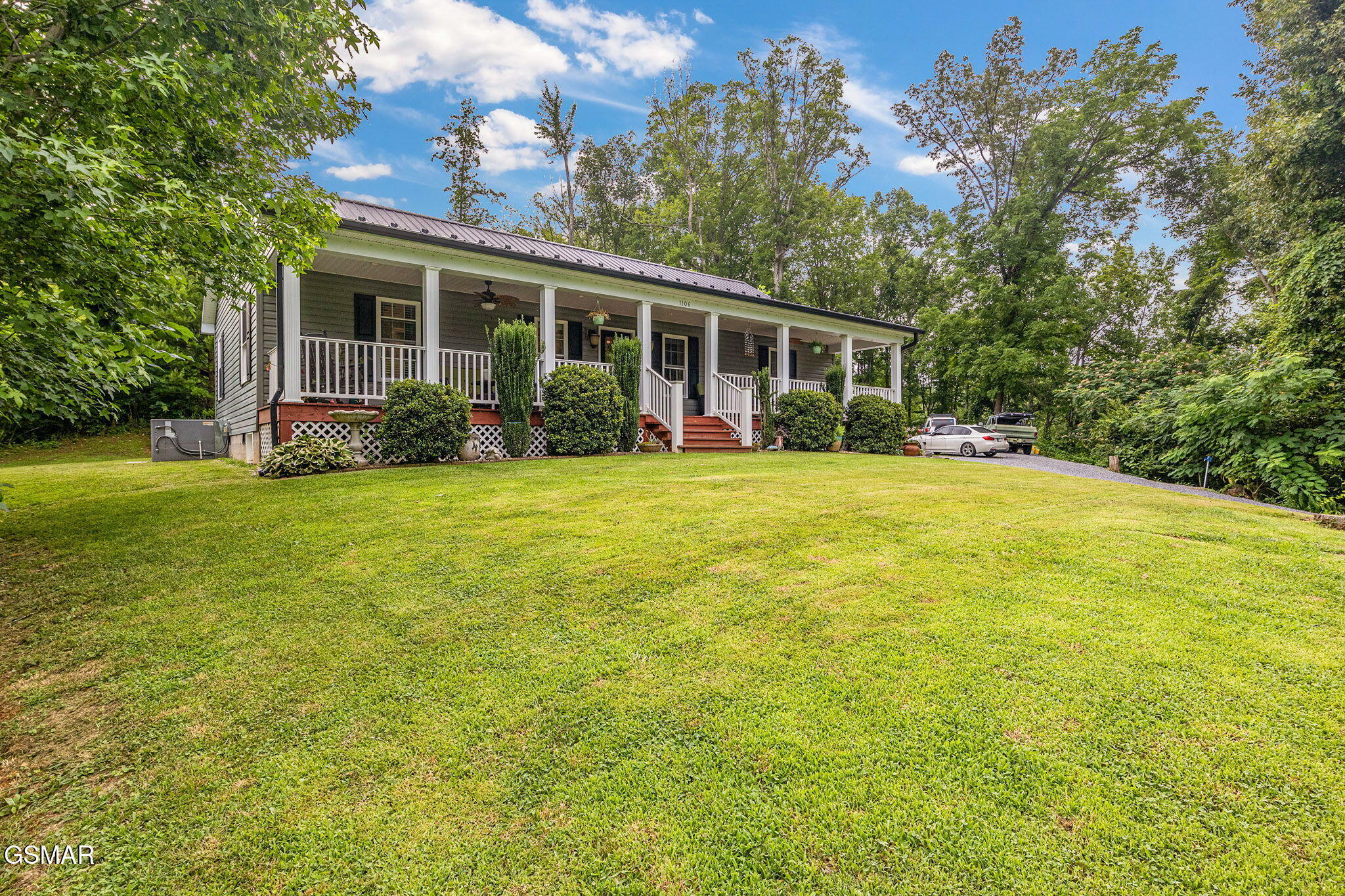 Property Photo: 1106 Little Smoky Road TN 37738