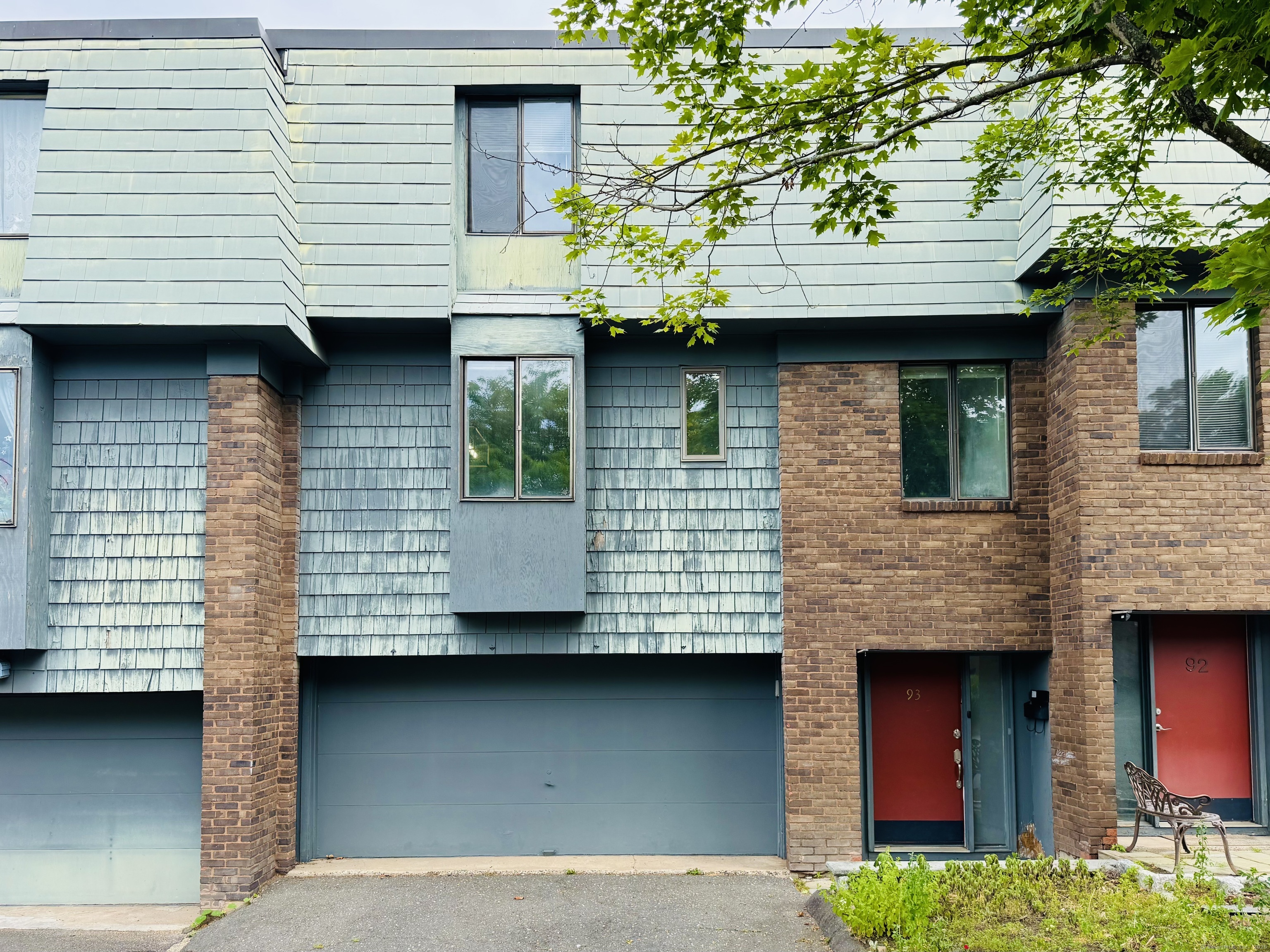 Property Photo:  93 Trolley Crossing Lane 93  CT 06457 