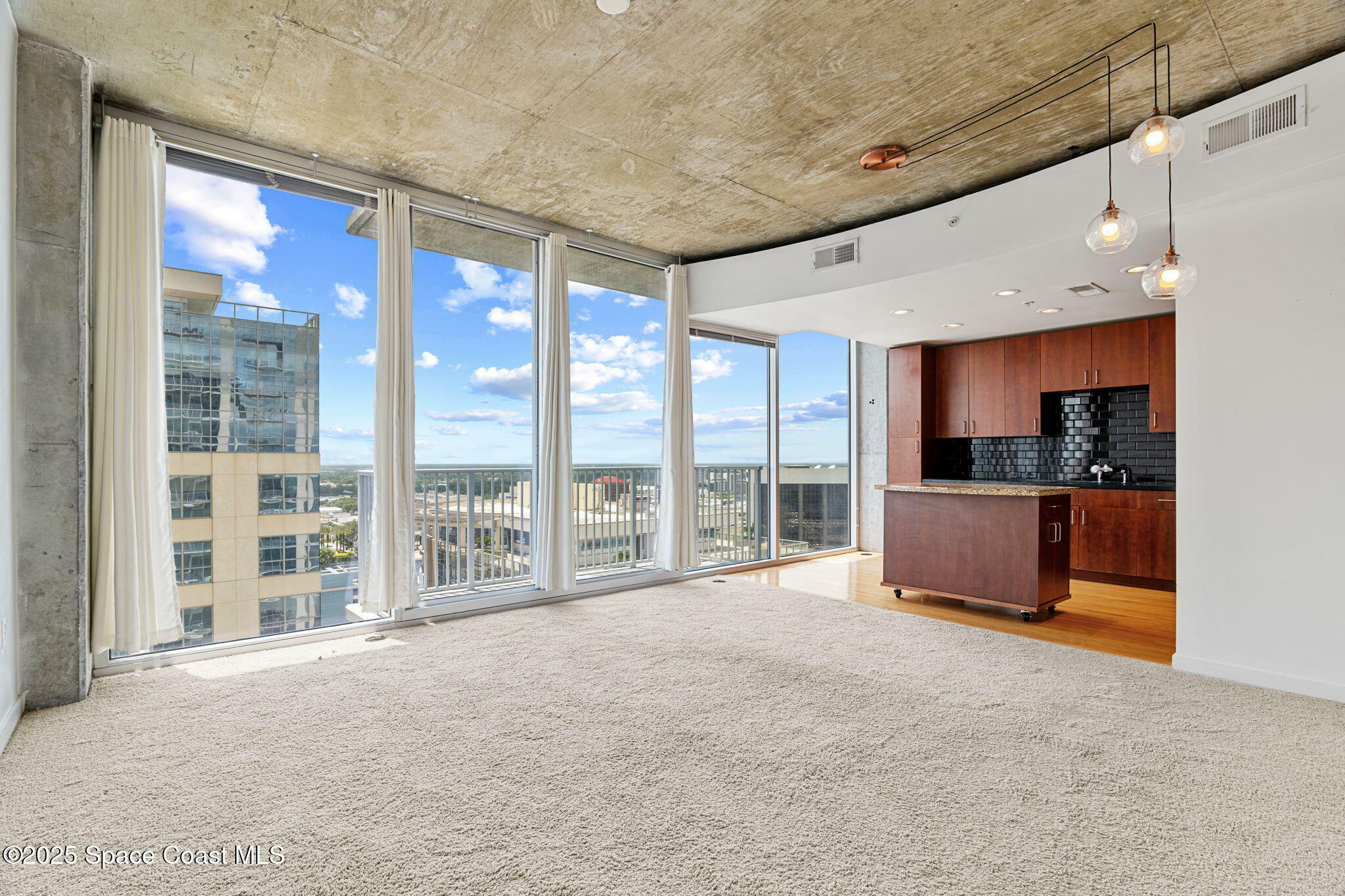 Property Photo: 155 S Court Avenue FL 32801