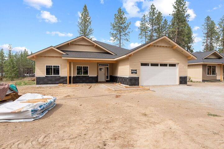 11121 E 28th Ave  Spokane Valley WA 99206 photo