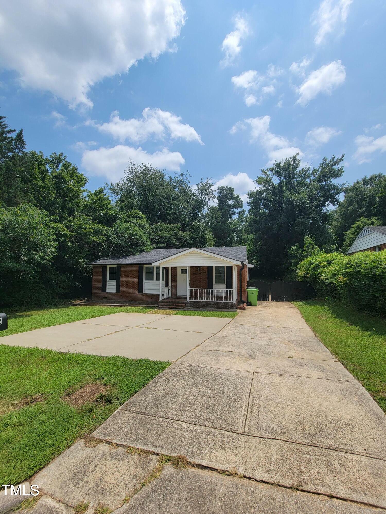 Property Photo: 852 Newcombe Road NC 27610