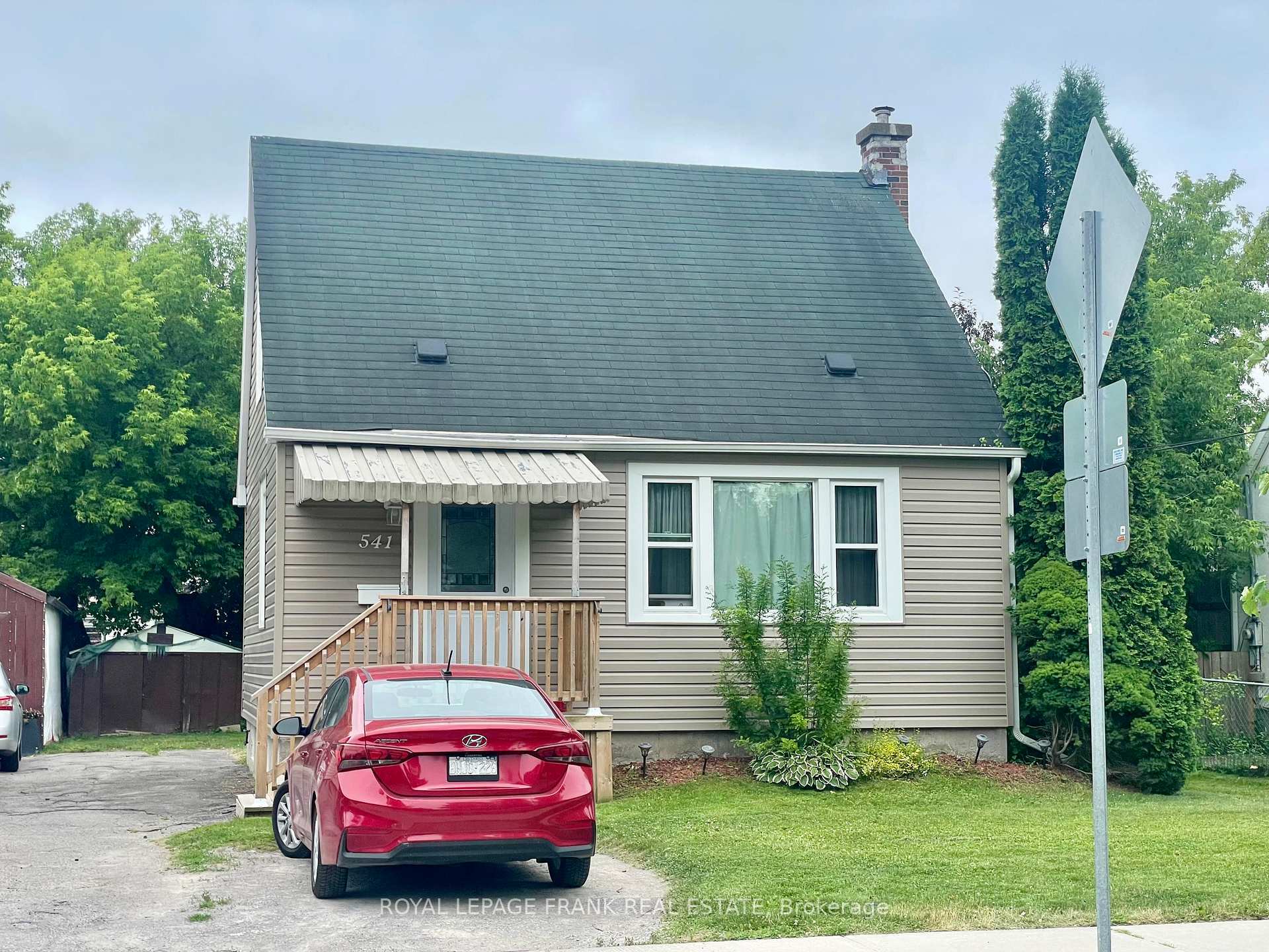 Property Photo: 541 McKellar Street ON K9J 1R1