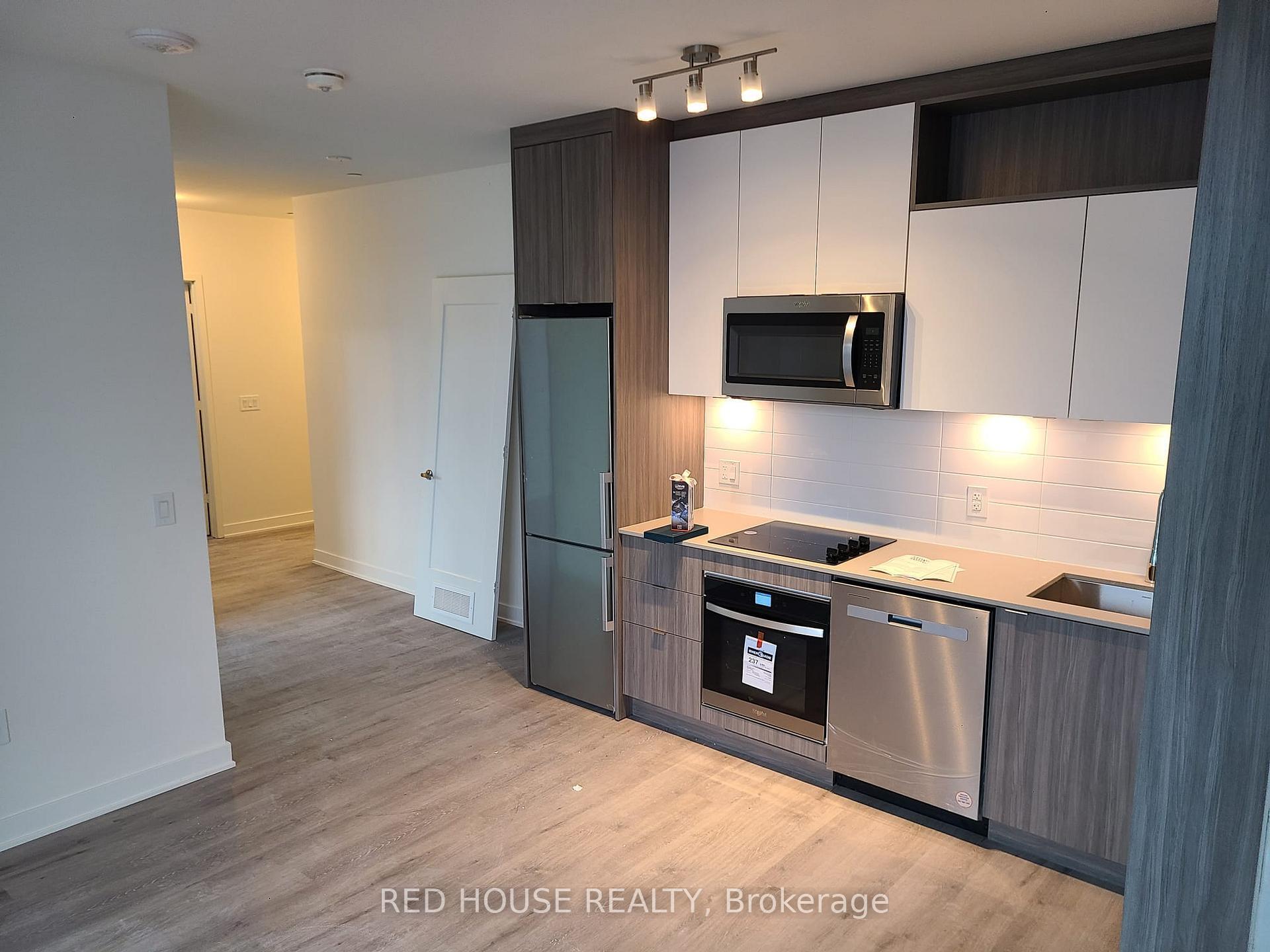 Property Photo:  70 Princess Street 1001  ON M5A 0X6 