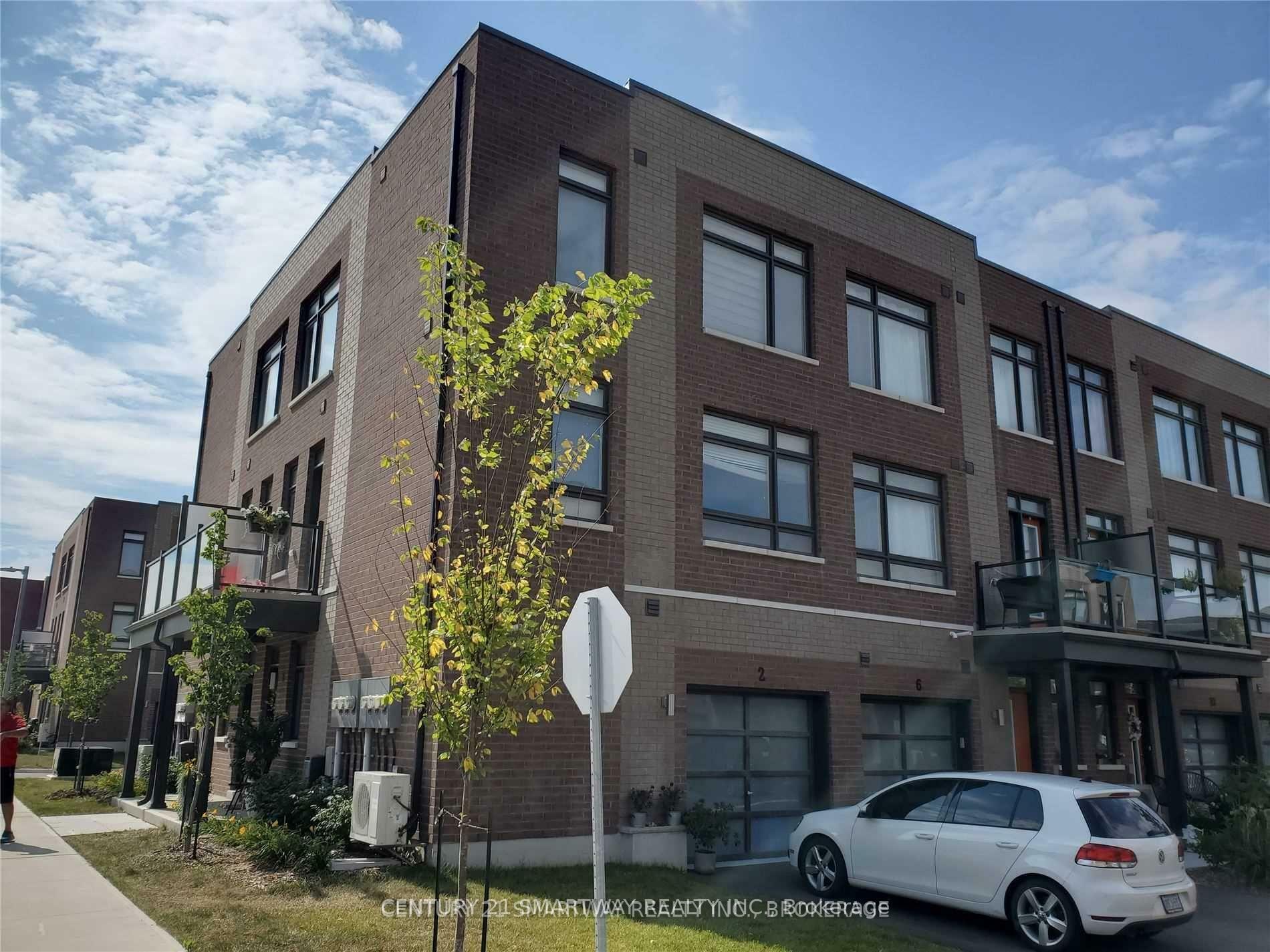 Property Photo:  2 Bluenose Street  ON L4L 0L7 
