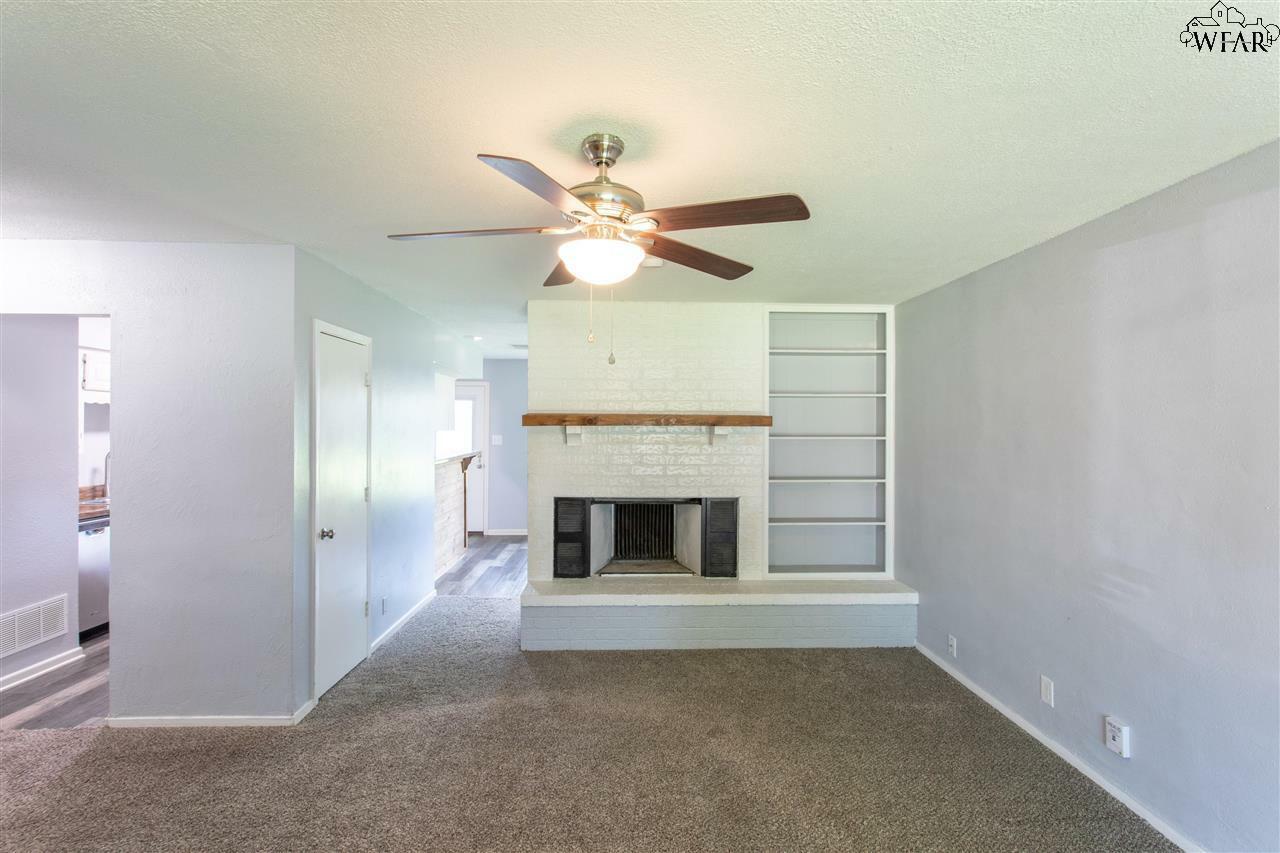 Property Photo:  2700 Tampico Drive  TX 76306 