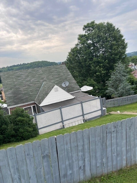 Property Photo: 1305 Toman Avenue PA 15625
