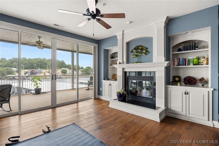 Property Photo: 68 Summer Place Court 1A MO 65020