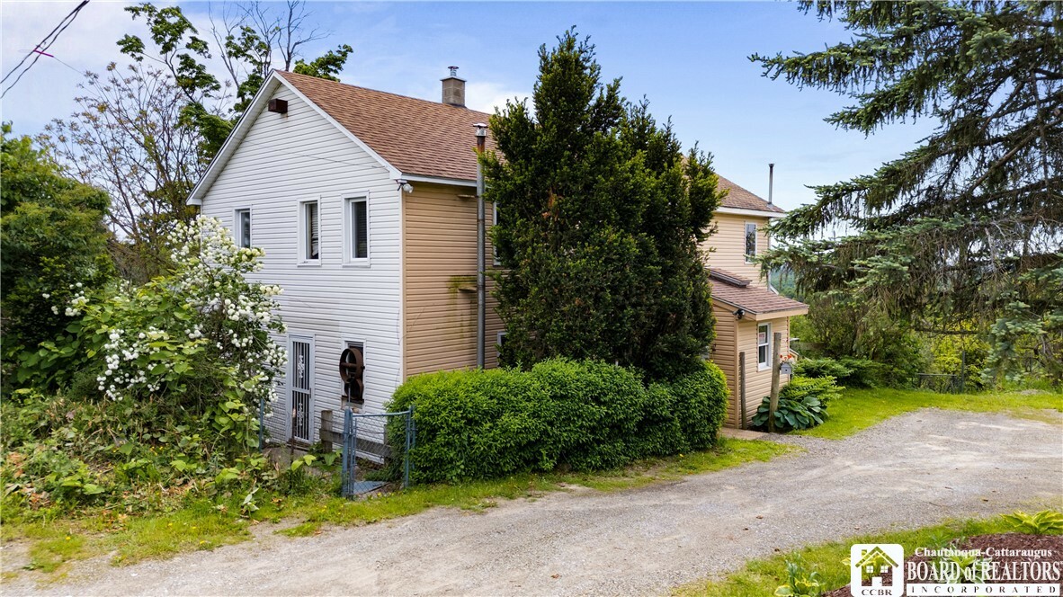 Property Photo:  8765 Center Road  NY 14718 