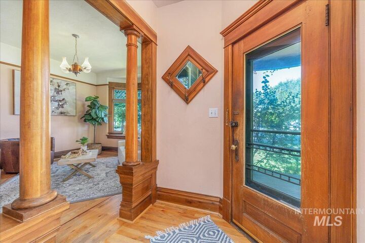 Property Photo:  1403 N 15th St.  ID 83702 