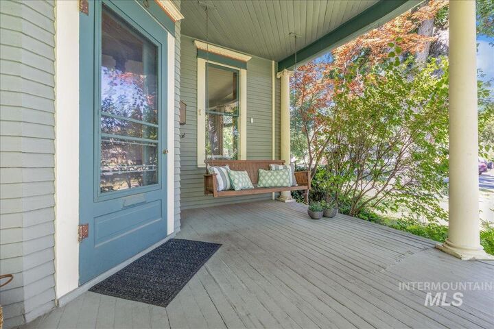 Property Photo: 1403 N 15th St. ID 83702