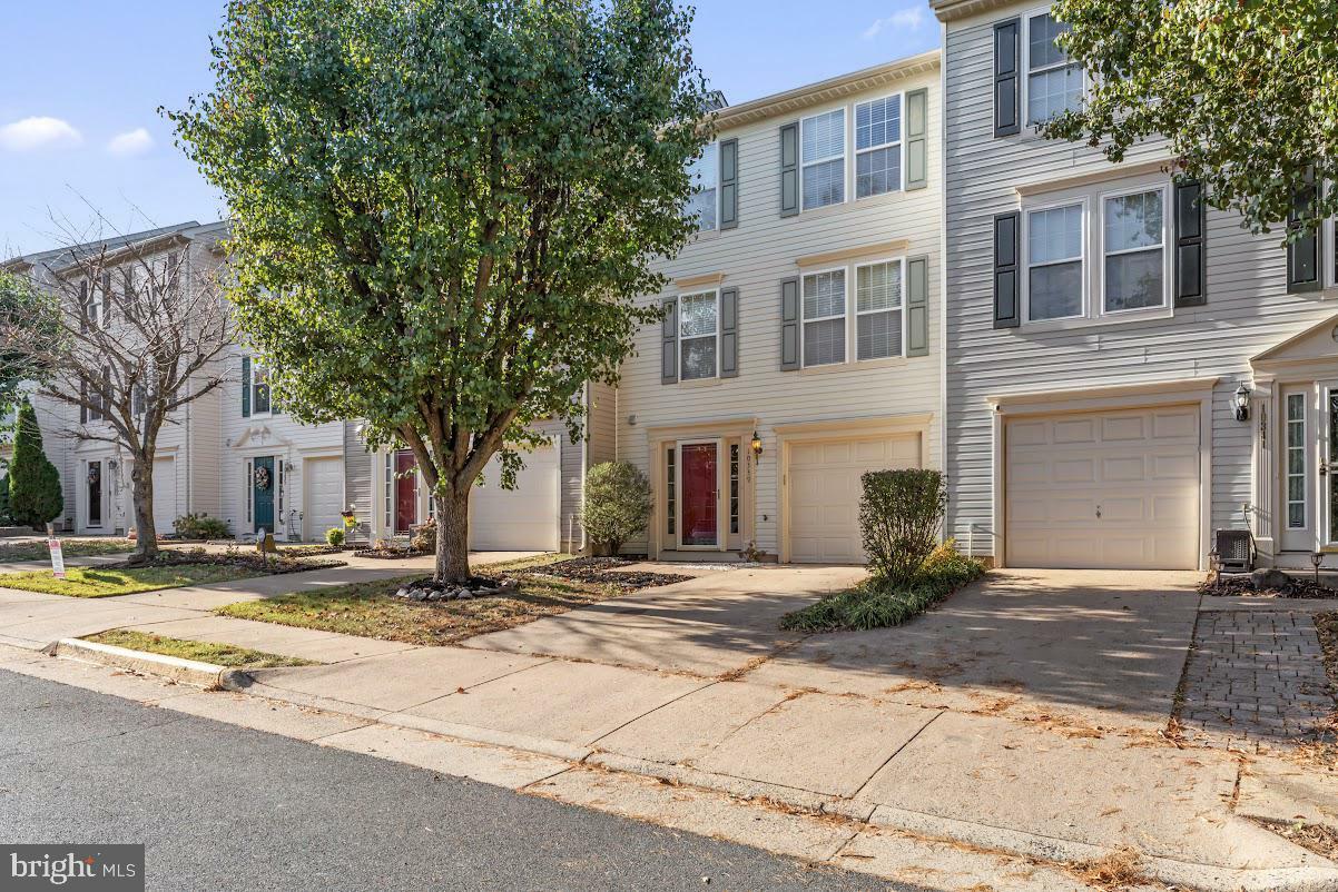 Property Photo:  10339 Gent Court  VA 20110 
