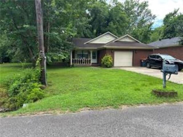 Property Photo:  409 W 15th St  AR 72801 