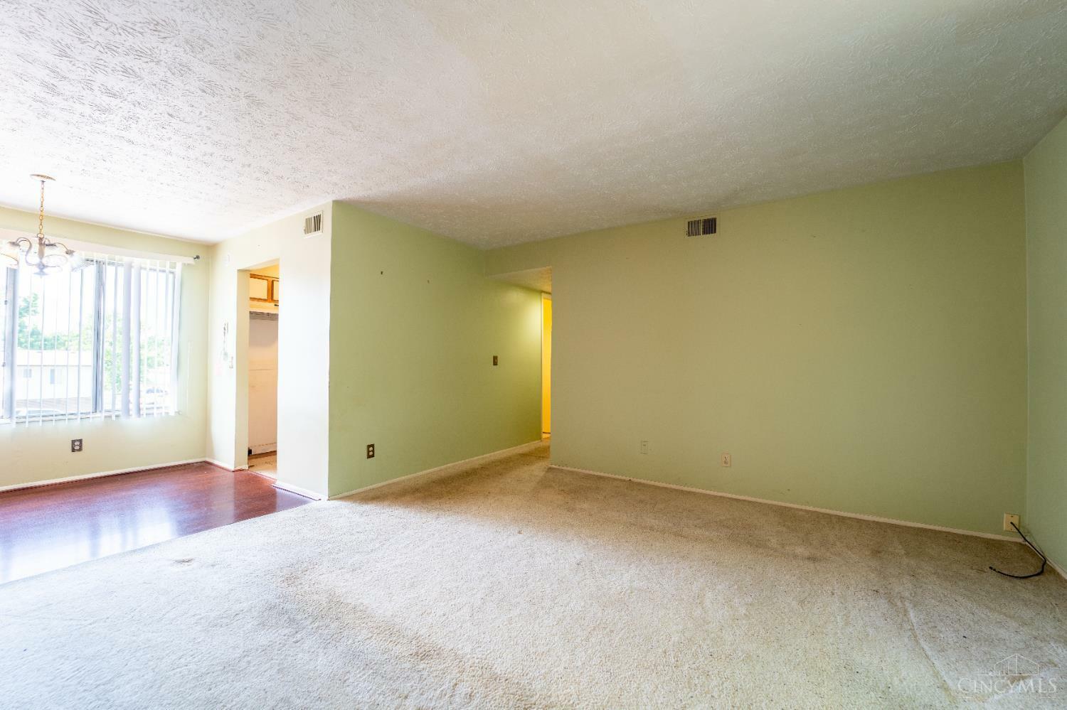 Property Photo: 2180 Lincoln Avenue OH 45224