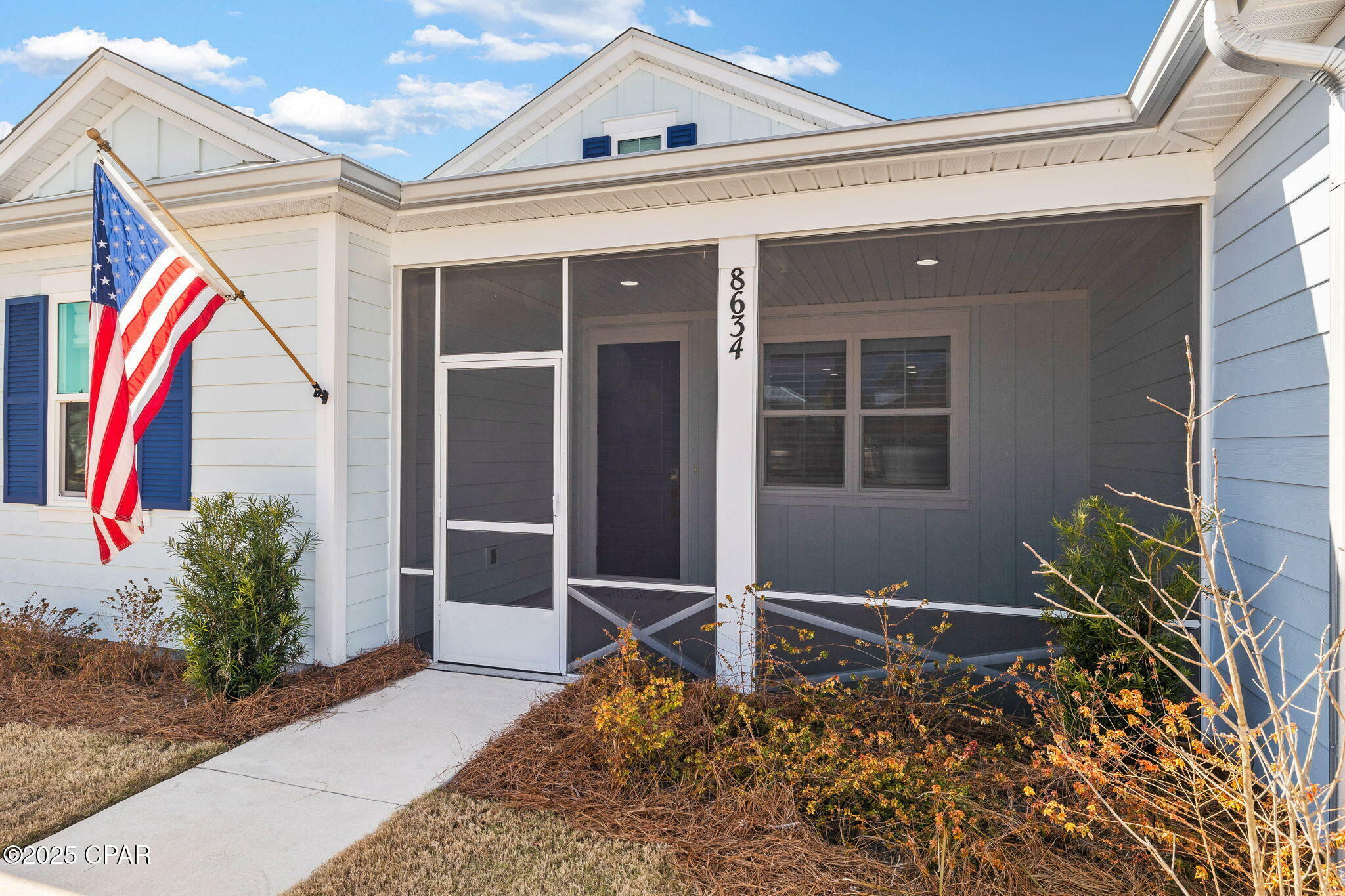 Property Photo: 8634 Shell Sink Drive FL 32413