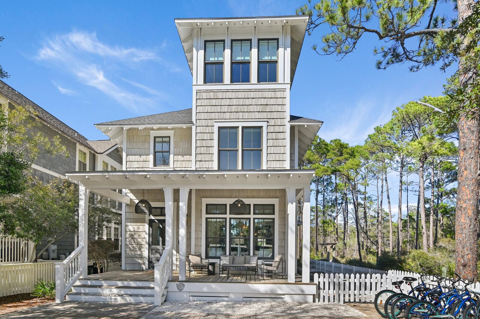 Property Photo:  395 Tumblehome Way  FL 32459 