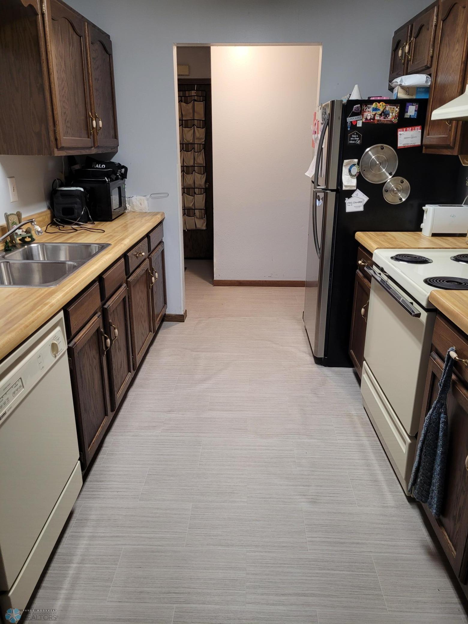 Property Photo: 2402 18th Street S ND 58103