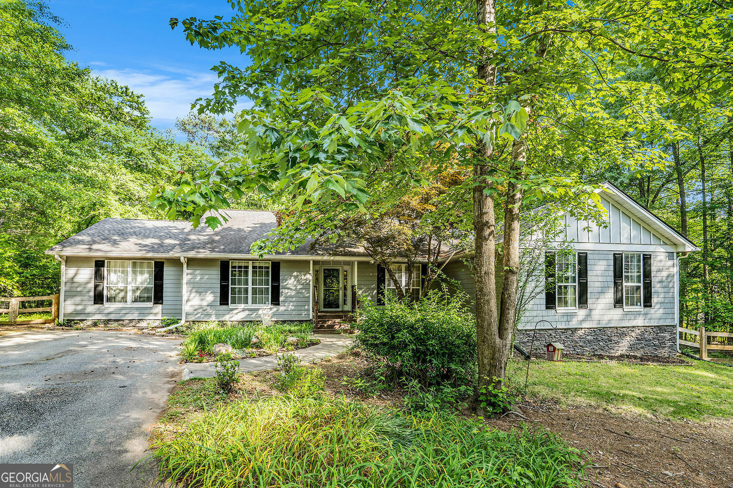 Property Photo:  675 Mayes  GA 30127 