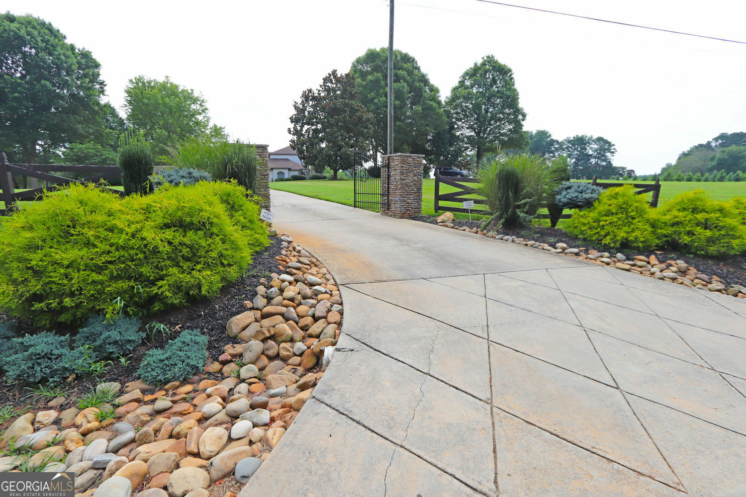 Property Photo: 471 McBrayer Road GA 30113