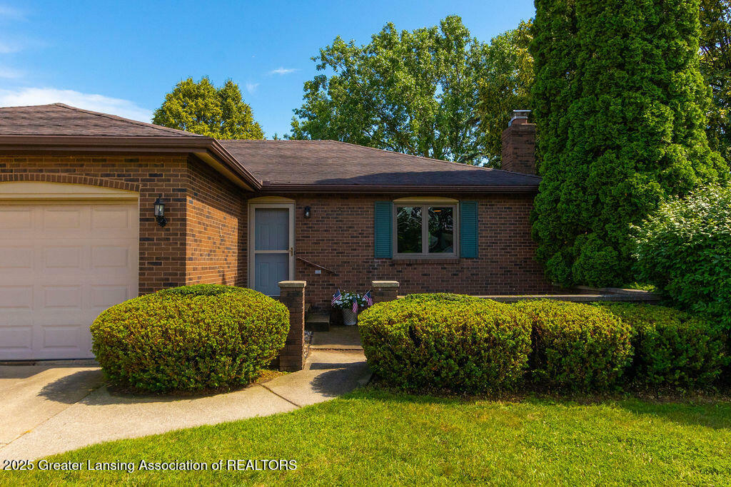 Property Photo:  70 Apple Blossom Lane  MI 48864 