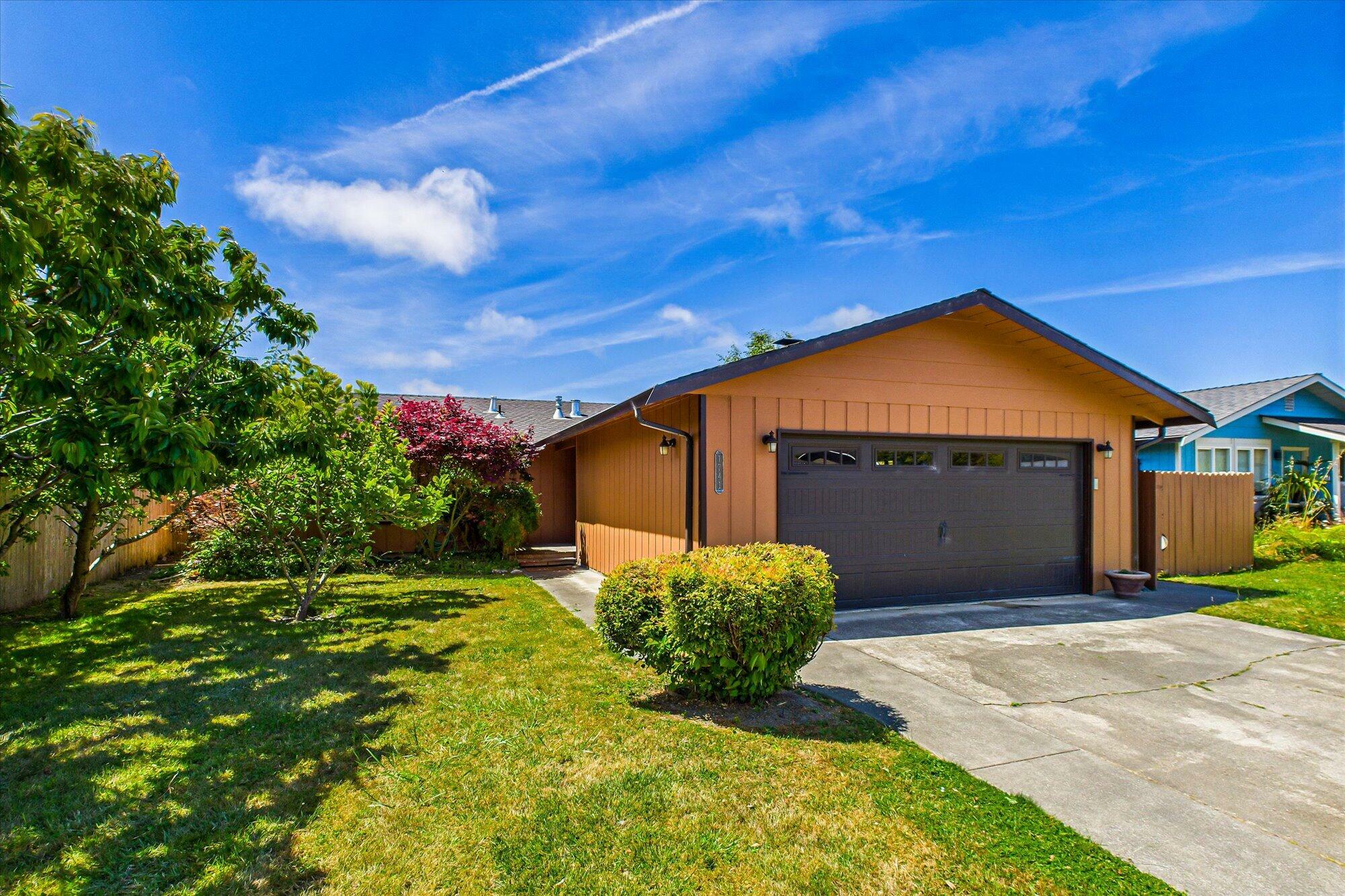 1741 Benjamin Court  Arcata CA 95521 photo