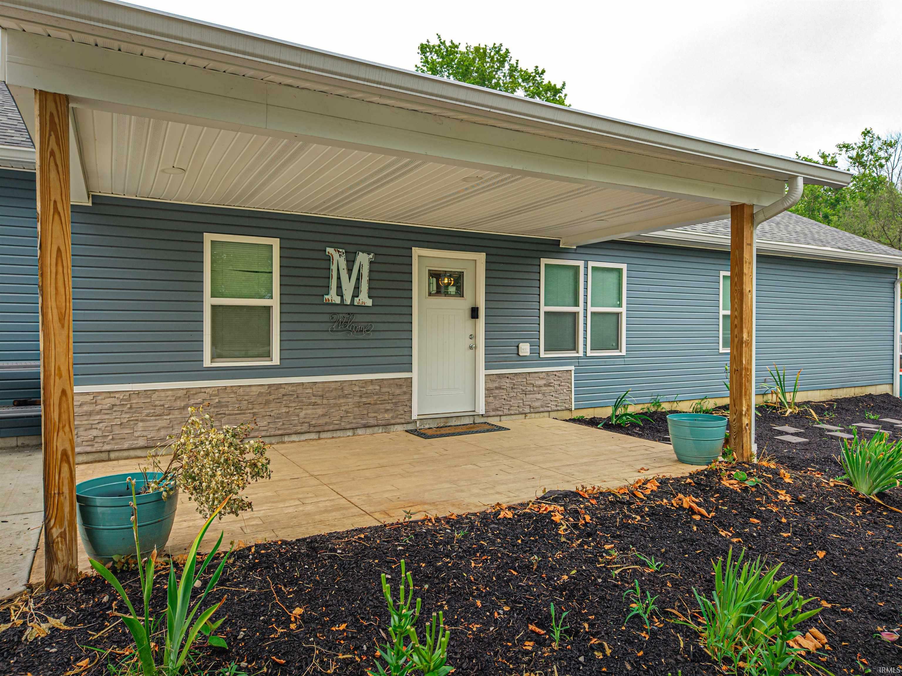 Property Photo: 1500 Pelzer Road IN 47601