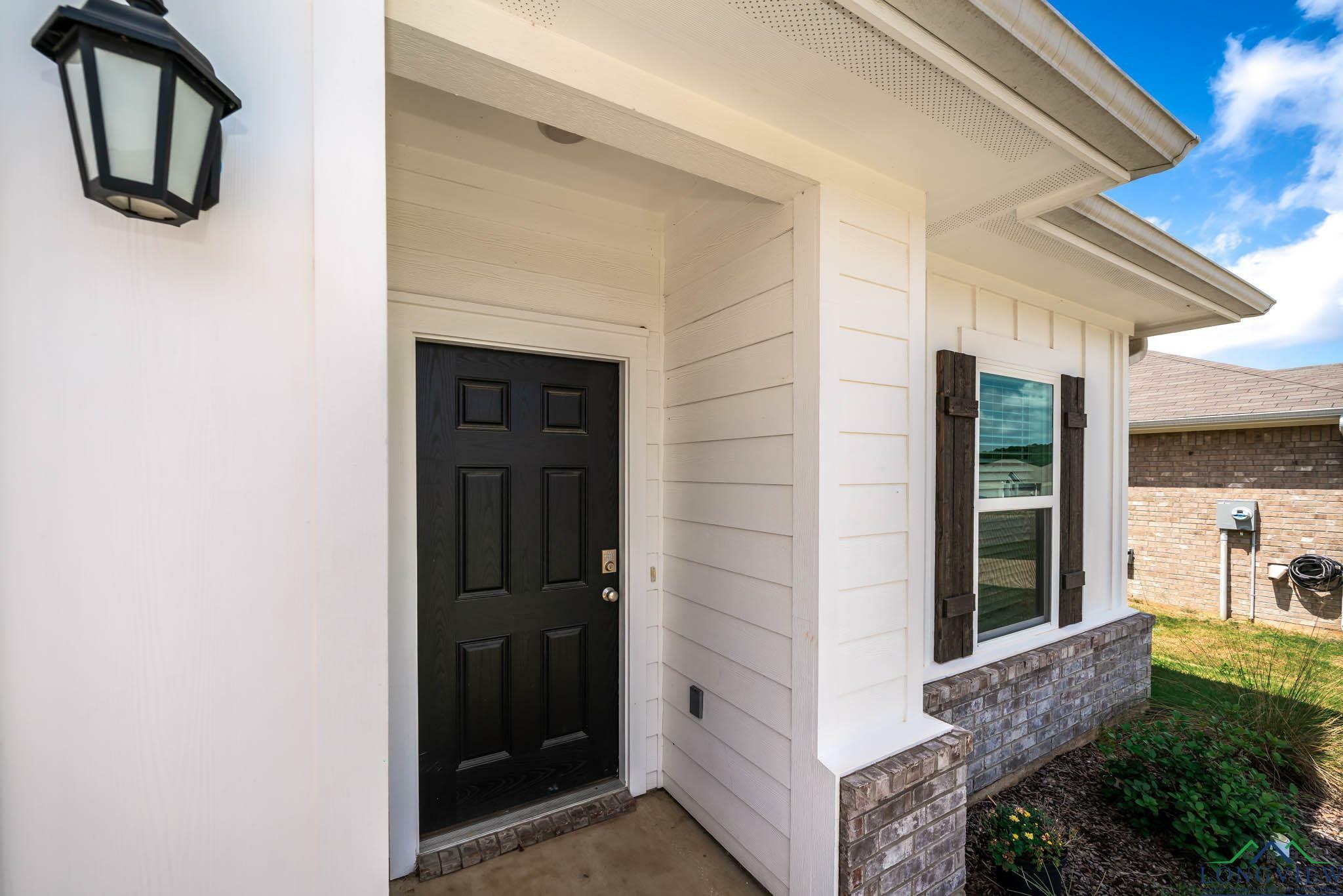 Property Photo:  1439 Monterey Dr  TX 75601 