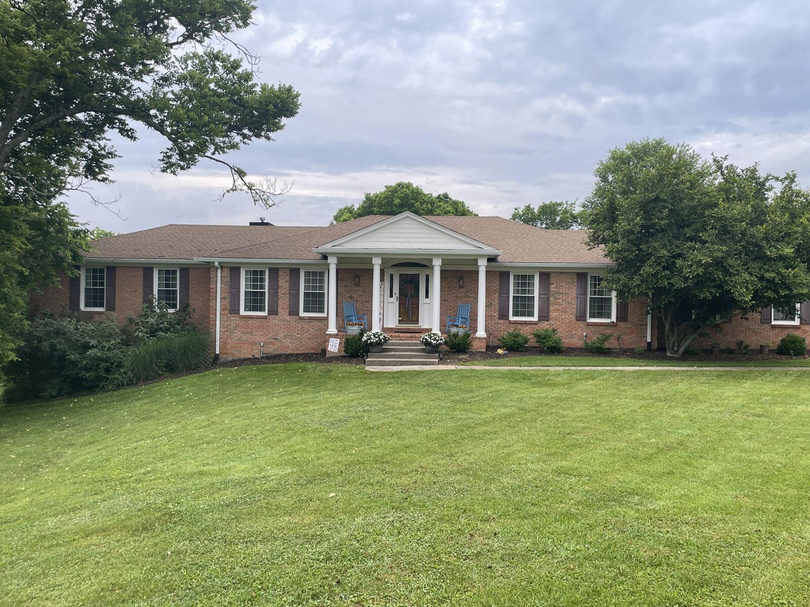 Property Photo:  971 St Andrews Way  KY 40601 