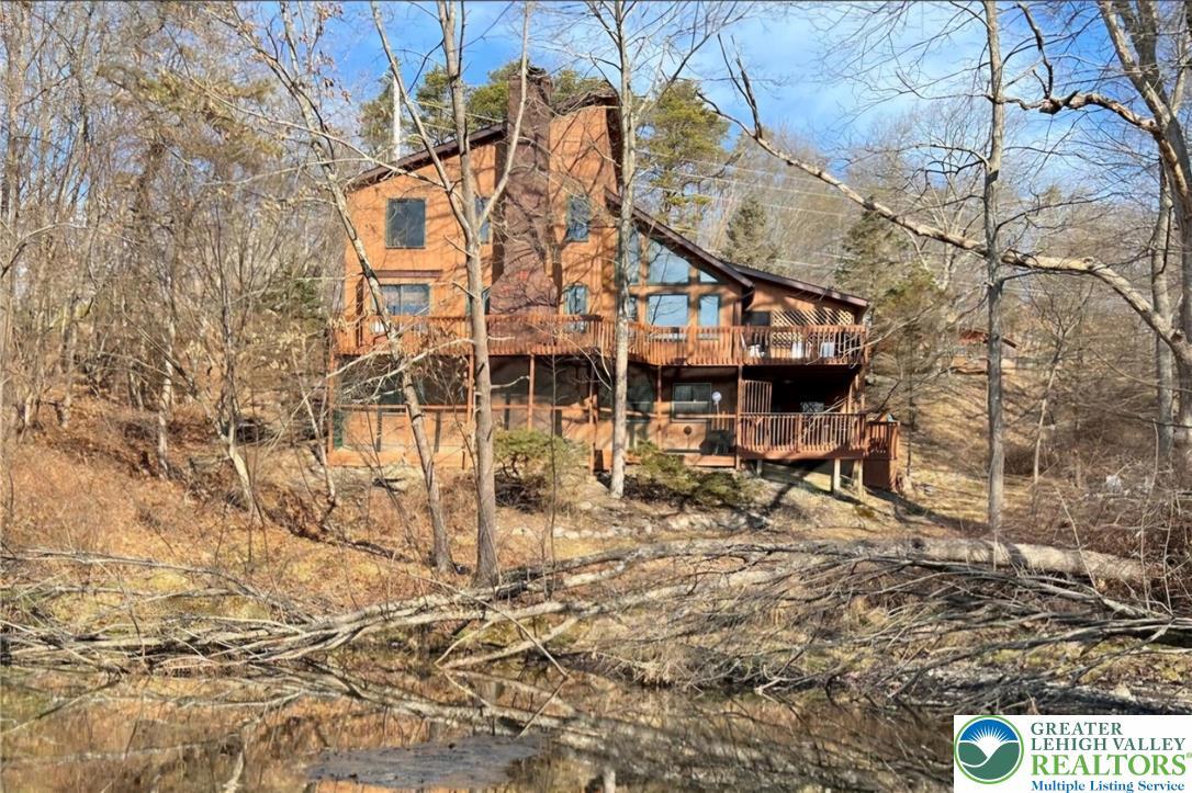 Property Photo: 251 Brentwood PA 18324