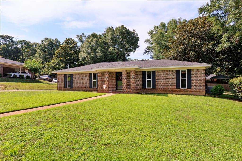 Property Photo: 6551 Maryknoll Drive AL 36695
