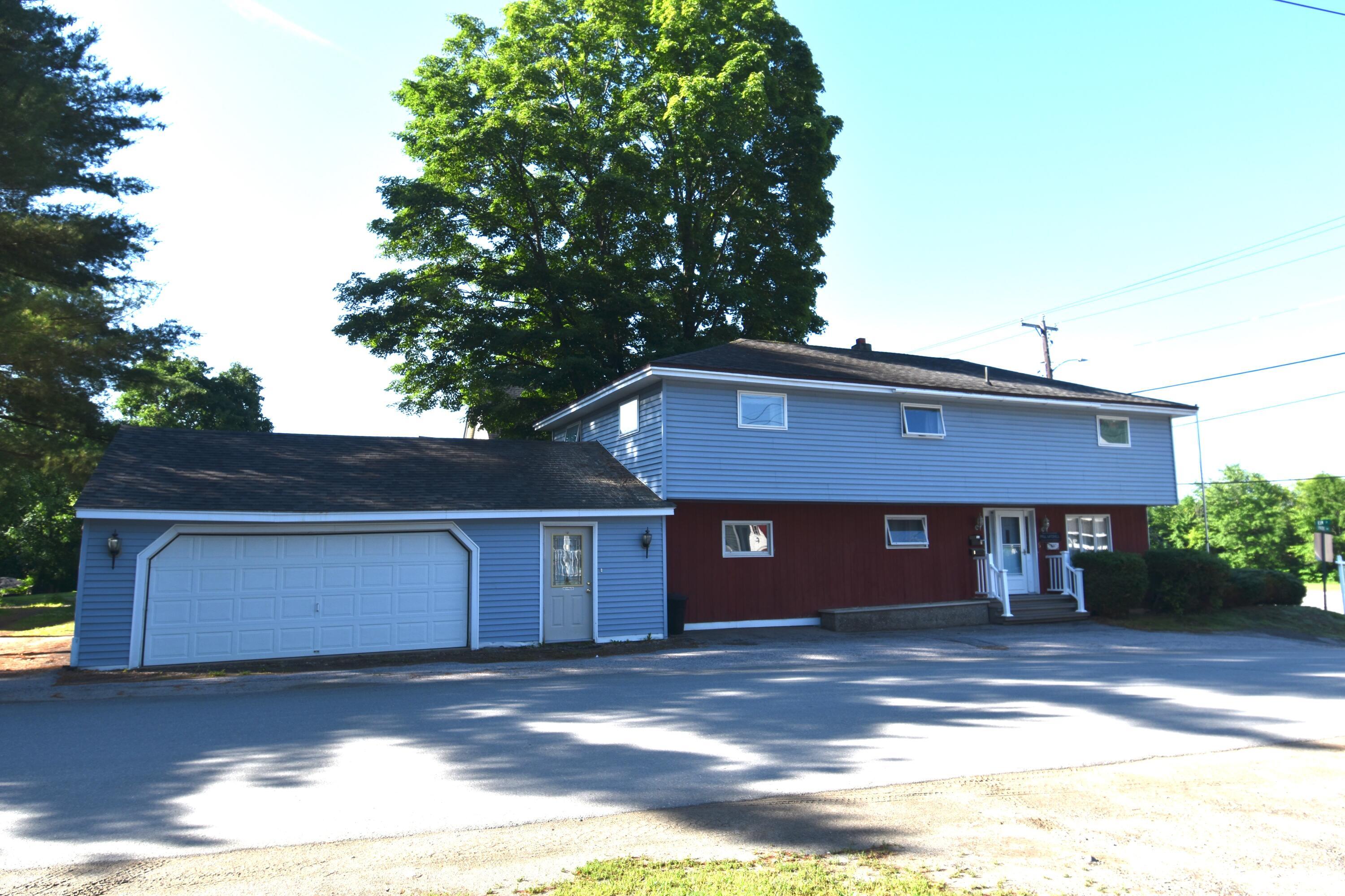 Property Photo: 5 Park Avenue ME 04953