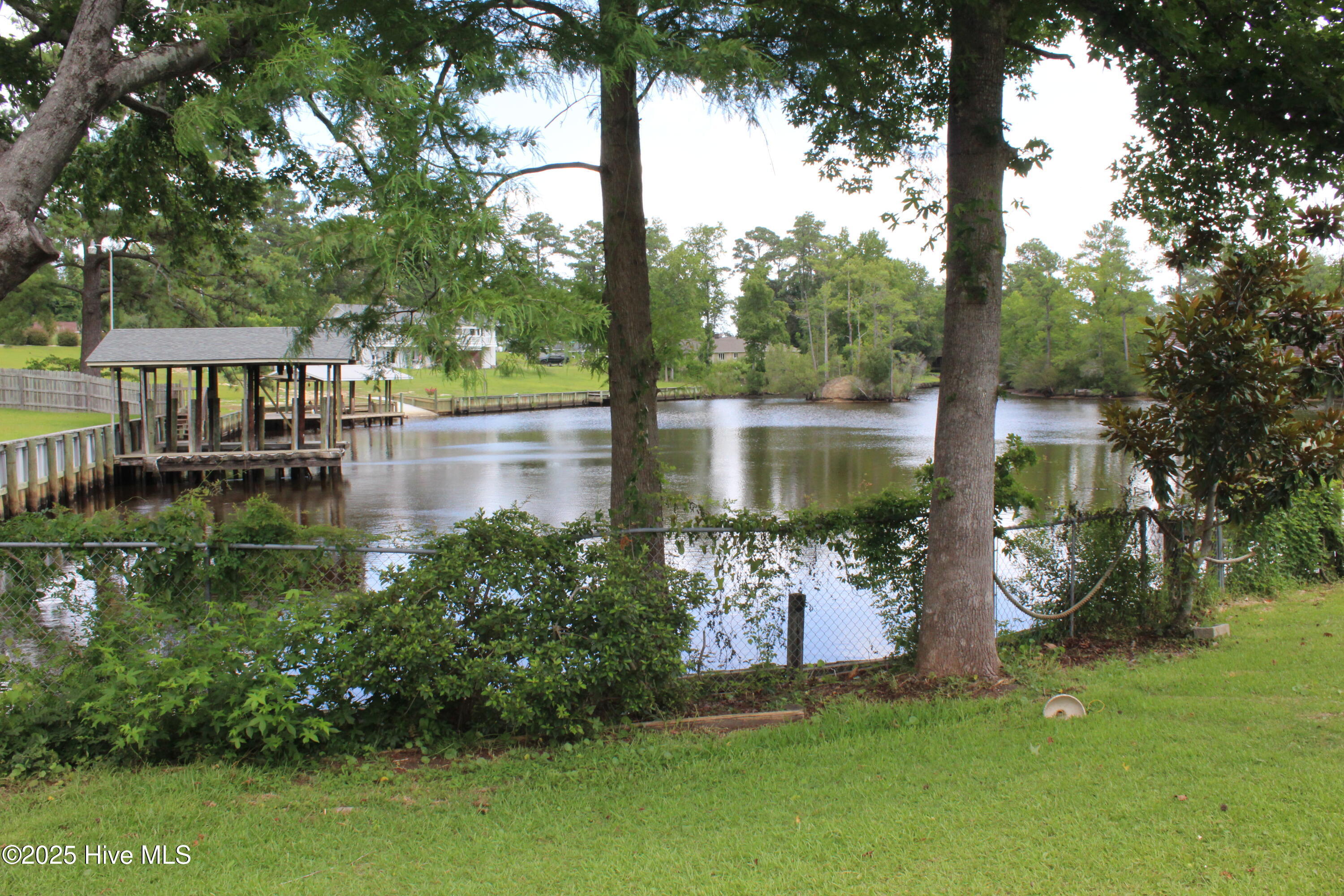 Property Photo: 111 Lakeside Drive NC 28532