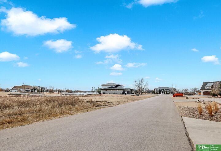 Property Photo:  627 Kingfisher Circle  NE 68003 