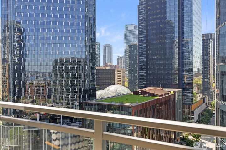 Property Photo: 820 Blanchard Street 1507 WA 98121