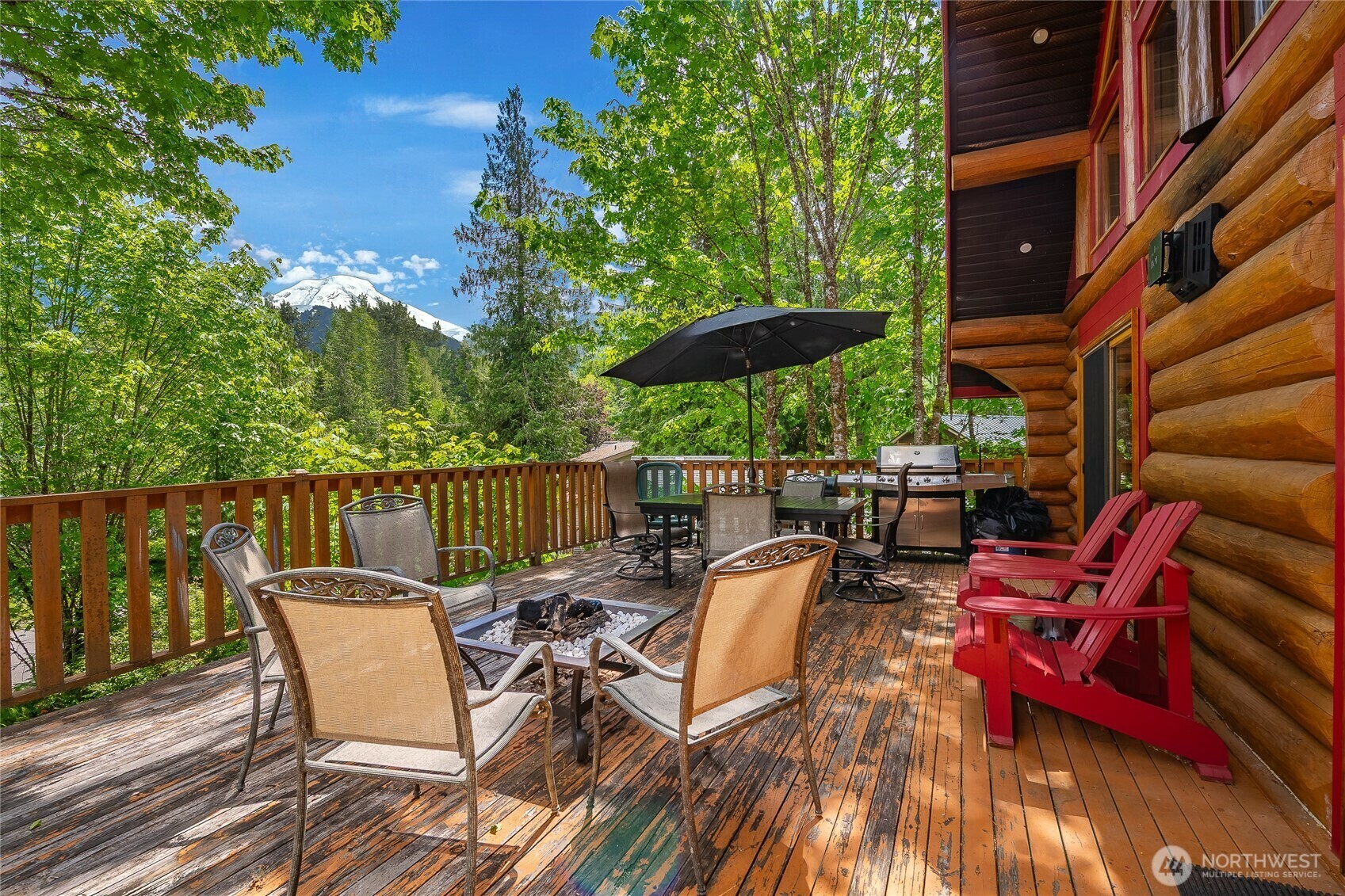 Property Photo:  11060  Whistler Lane  WA 98244 