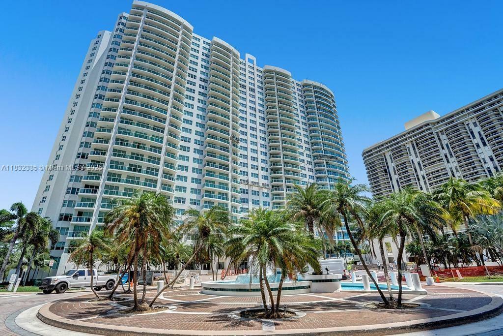 Property Photo:  20201 E Country Club Dr 2203  FL 33180 