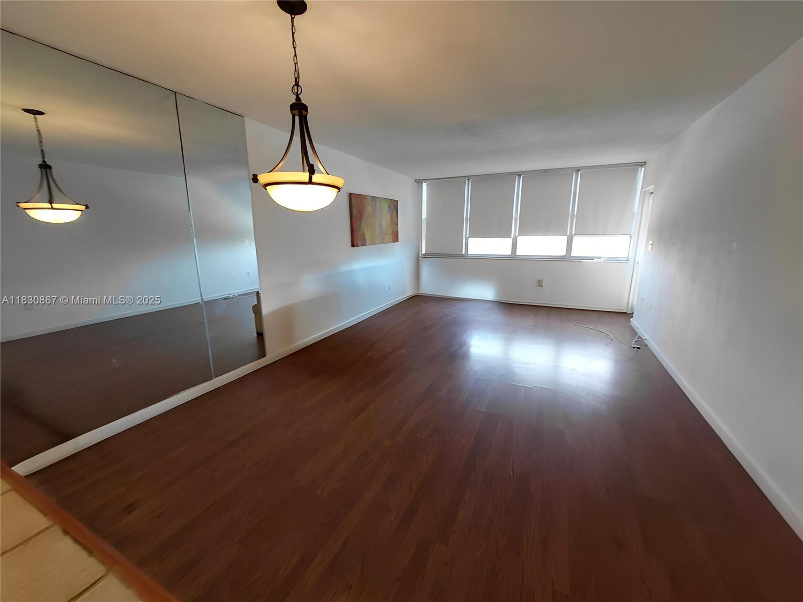 Property Photo: 1351 NE Miami Gardens Dr 513E FL 33179