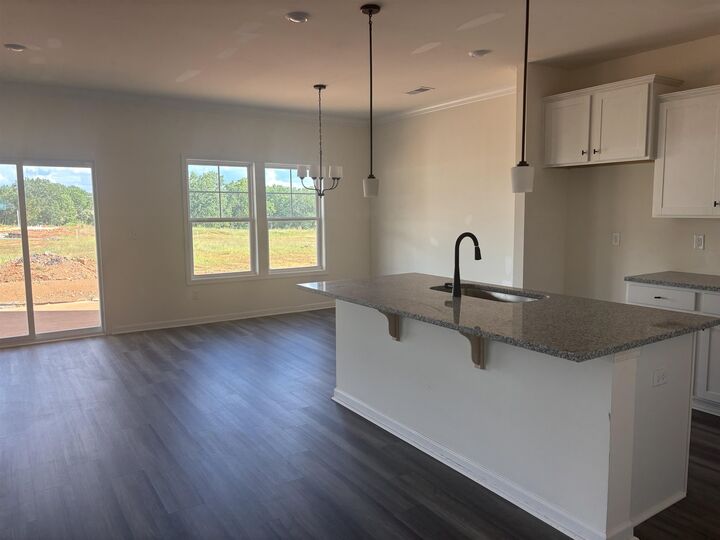 Property Photo: 2013 Halton Oaks Drive SC 29303