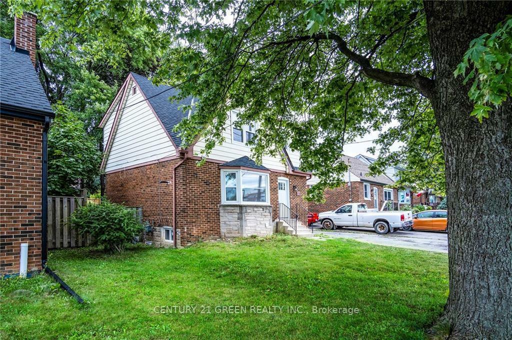 Photo de la propriété: 87 West 5th Street ON L9C 3N5