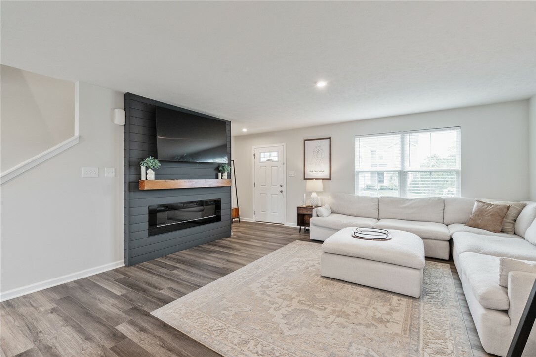 Property Photo:  314 Ruth Court  PA 15126 